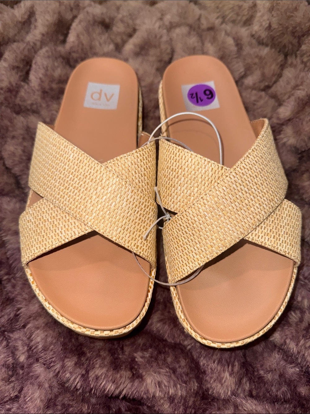 New DV by Dolce Vita Natural Beige Woven Cross-Strap Slide Sandals, sz 6.5